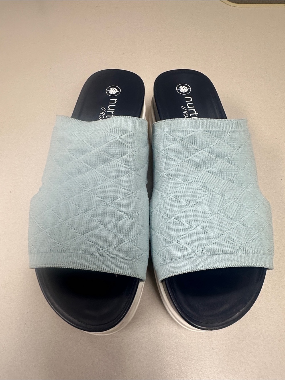 Nurture Women's Size 9M Comfort Slide Roam blue Platform Sandals